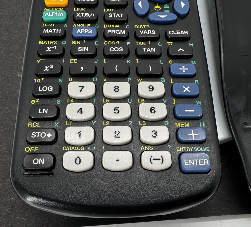 Texas Instruments TI-83 Plus Graphing Calculator w/ Case Tested and Working
