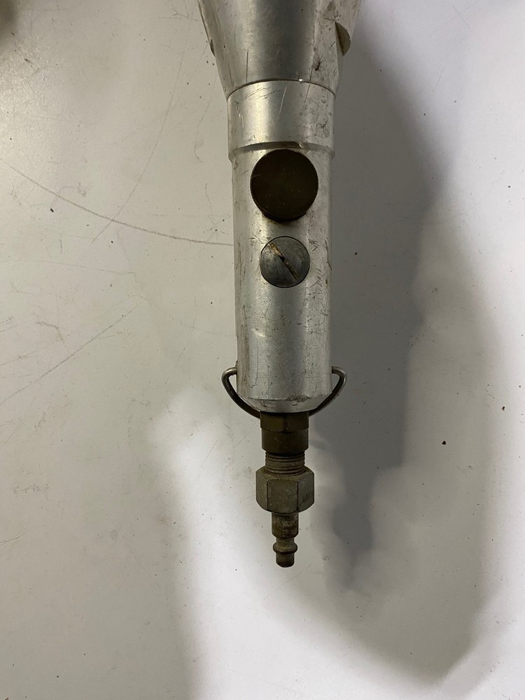 WIDDER TOOL Variable Speed Pneumatic Hacksaw 10267 0-300 Strokes/Min (USED)