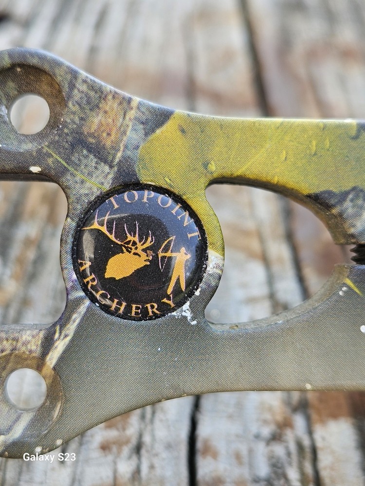 Topoint Basic Hunter Pin Fiber Optics Bow Sight CAMO WITH PIN LIGHT