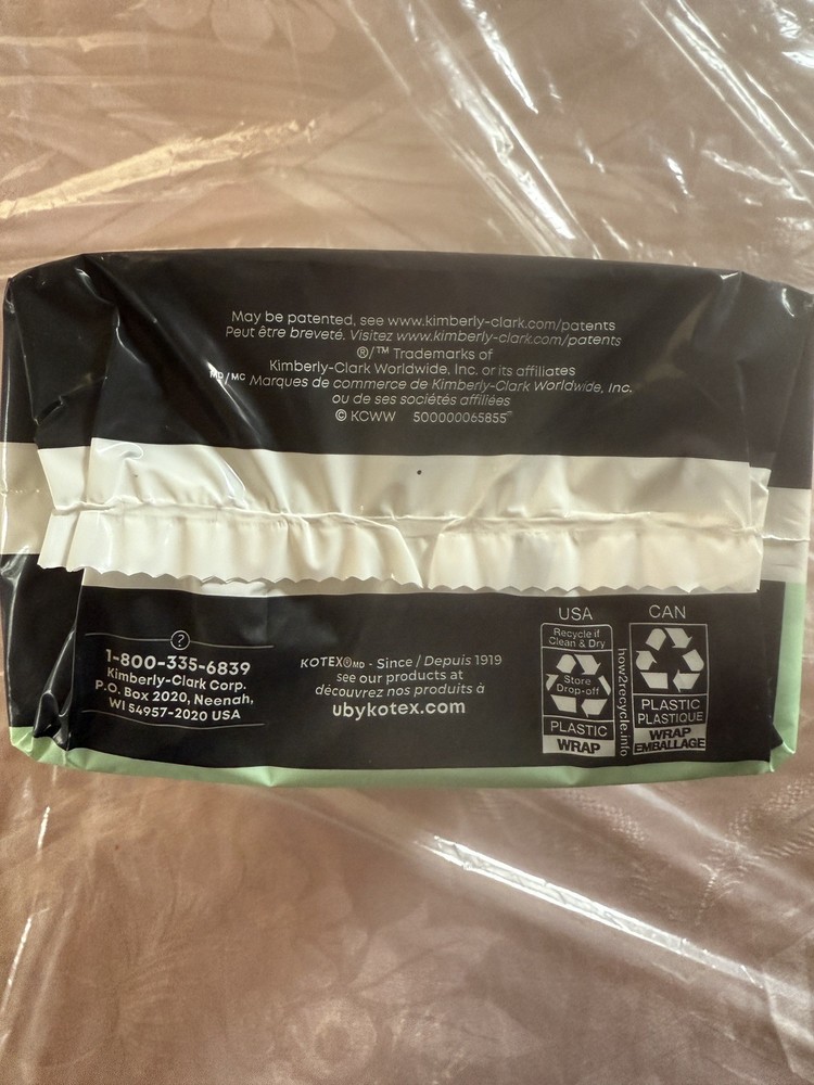 U by Kotex Ultra Thin Pads, Clean & Secure, Regular Absorbency, 22 Count