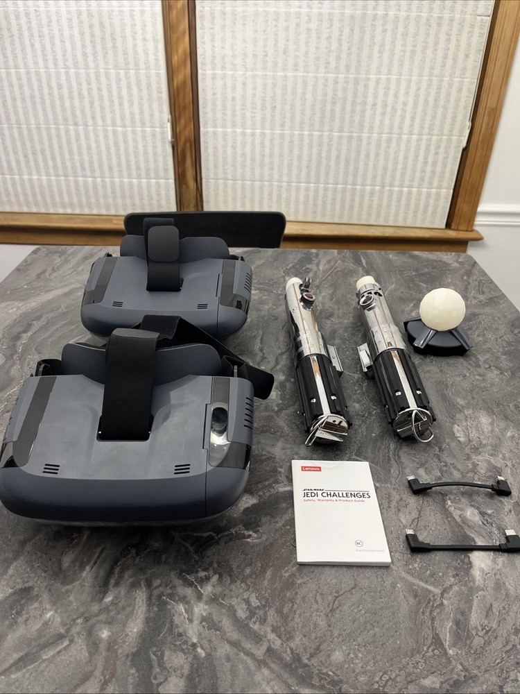 Star Wars Jedi Challenges 2 AR Headset With 2 Lightsaber Controllers & Tracking