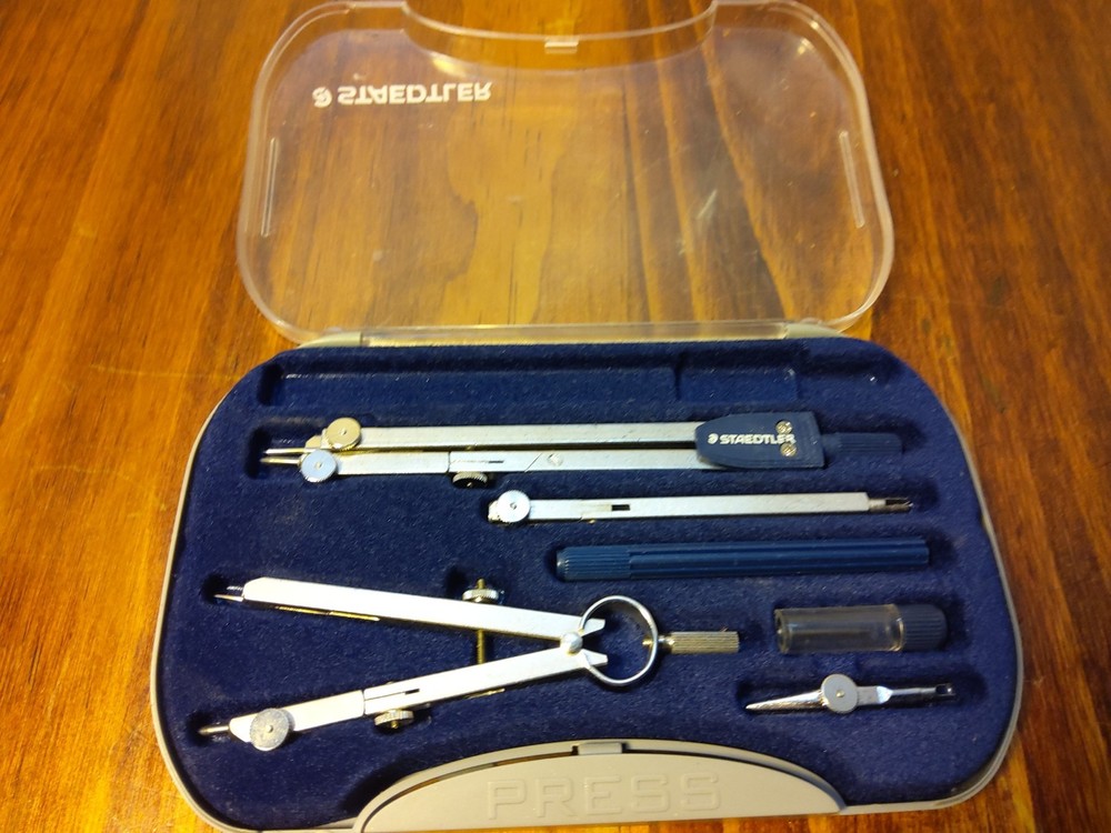 STAEDTLER DRAFTING  SET w/ Hard Case #559 09 Nice!
