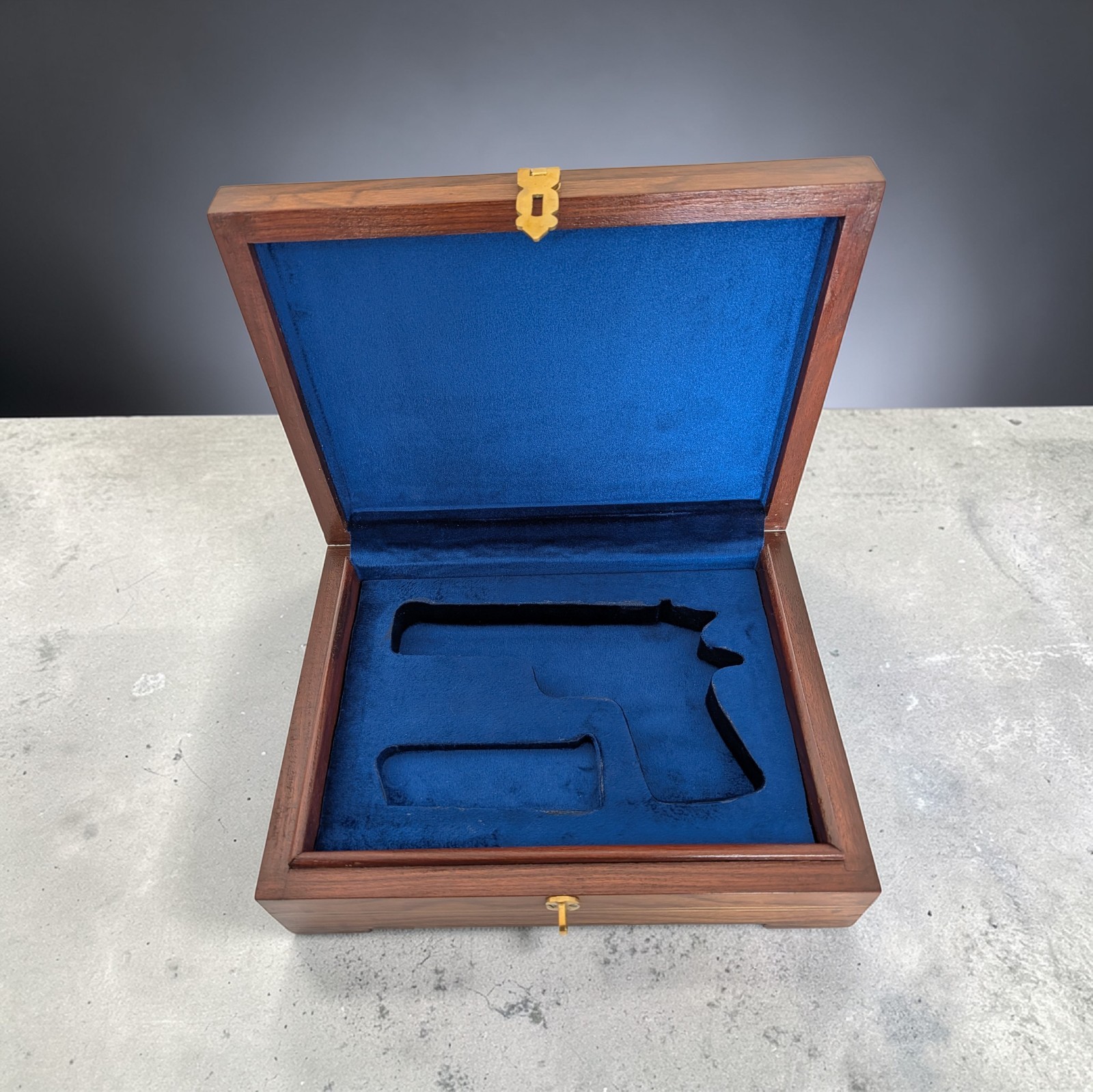 1911 Wood Storage Case in Indian Rosewood, Blue Velvet Lined