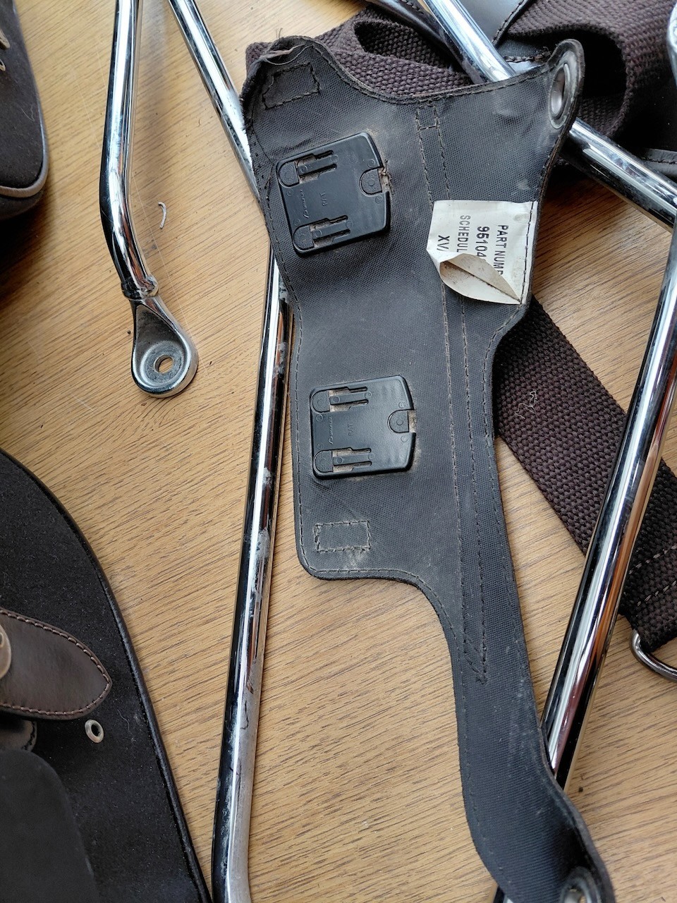 Triumph Bonneville T120 T100 Leather Waxed Luggage Panniers + Rails Brown