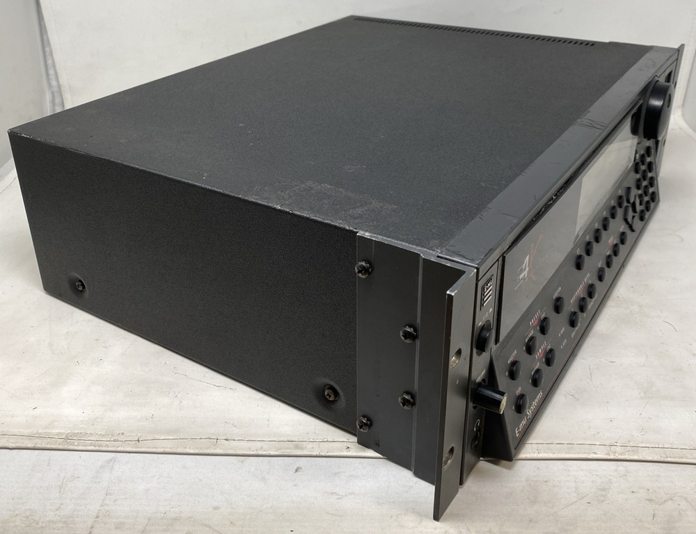 E-mu Systems E4X Turbo Model 6801/6820 Emulator Sampler *READ*