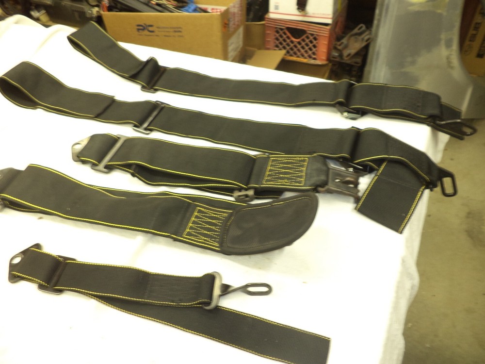 IMPACT RACING SEAT BELTS BLACK SILVER