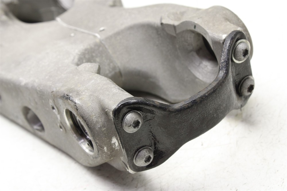 2009 Piaggio MP3 400 Triple Tree Mount Bracket 09-12