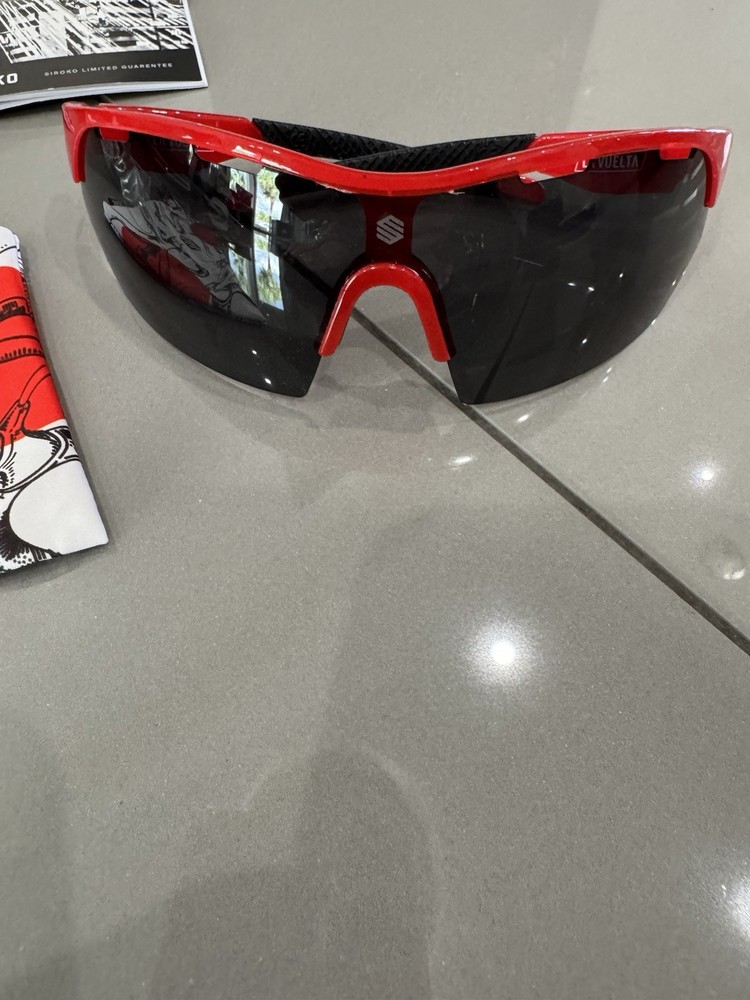 Siroko Cycling Glasses - Black With Red
