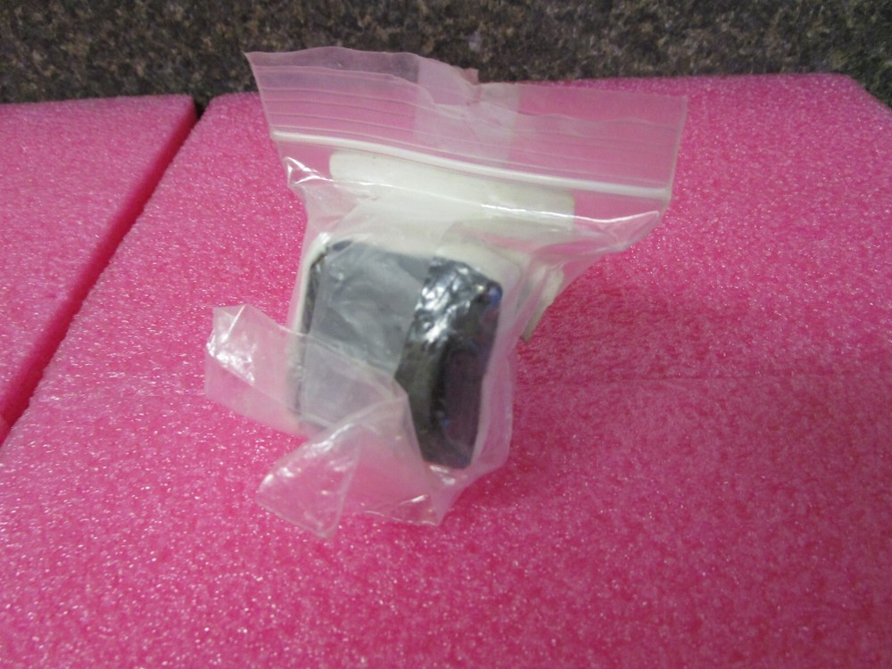 NEW! Zeiss Microscope Filter Set 10 Shift Free 488010-9901 / 424931