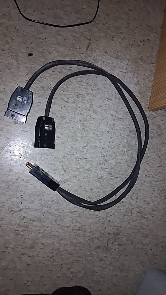 Stage Pin Splitter (Two-Fer)  24in