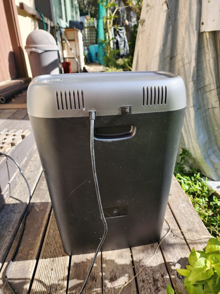 fellowes paper shredder 70s