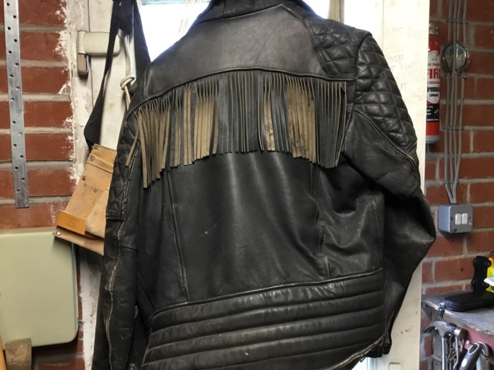 Vintage leather bikers jacket large