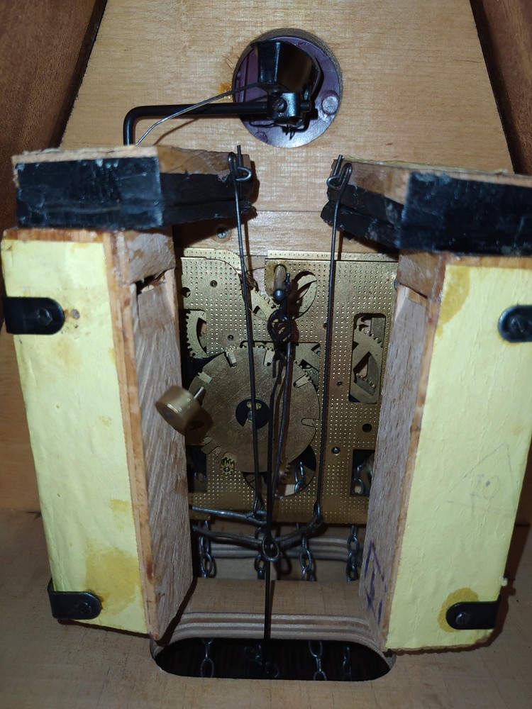 Soviet Vintage Cuckoo clock, USSR clock, Working video .