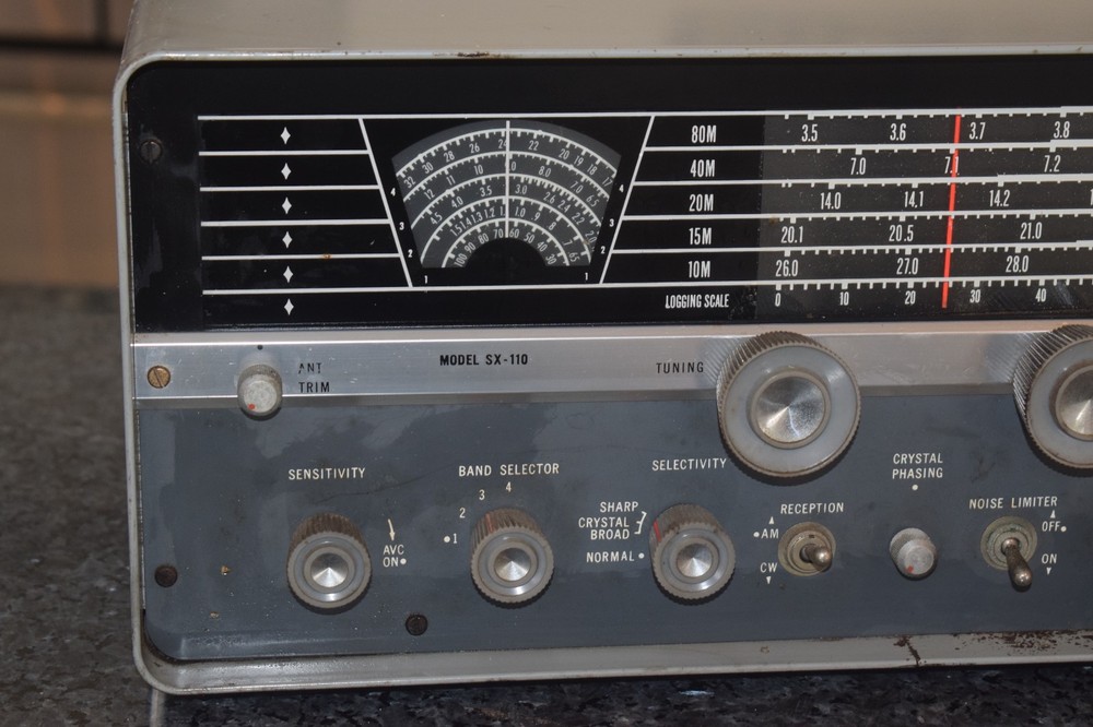 Hallicrafters SX-110 Vintage SWL/Ham Receiver