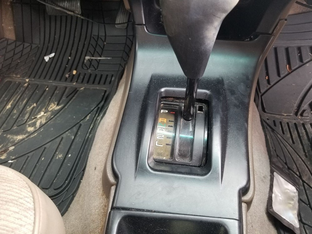 98 1998 TOYOTA 4RUNNER SR5 DASH MOUNTED CLOCK