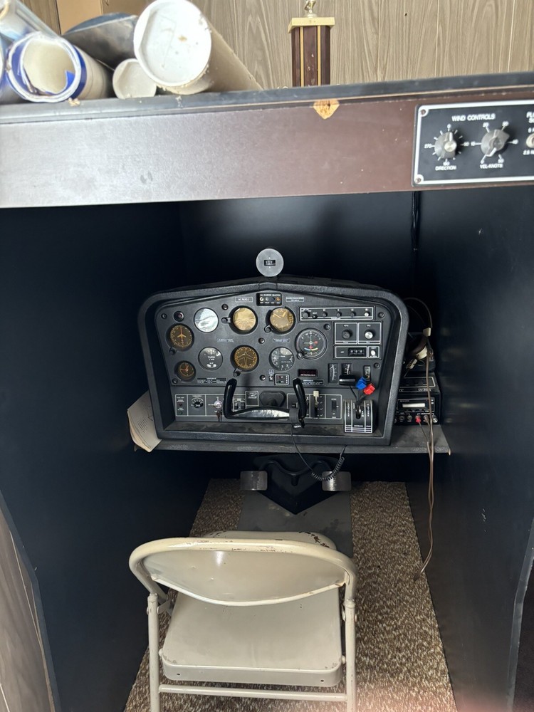 ATC 610 Flight Simulator