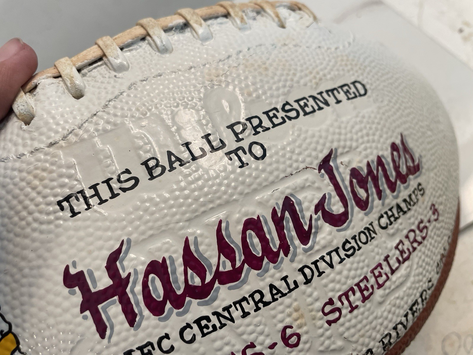 Minnesota Vikings Hassan Jones Presentation Game Used Ball Division Champs 1992