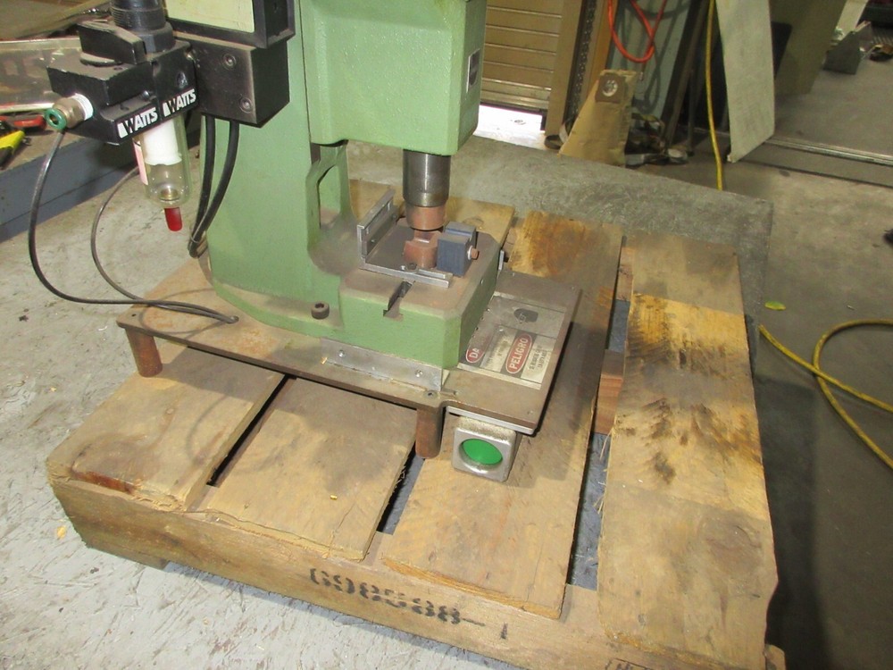 SCHMIDT PNEUMATIC TOGGLE PRESS TYPE 32 , 32-151-95 , #1