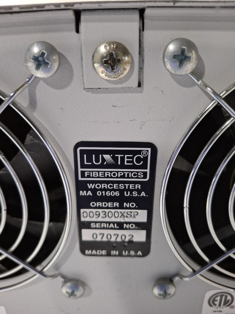 Luxtec 9300XSP Light Source