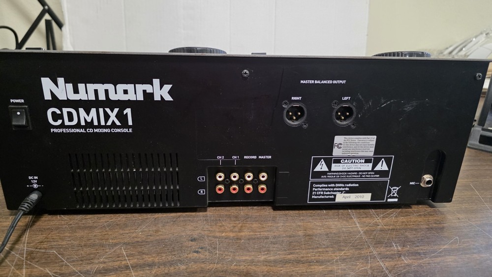 Numark CDMIX1 Professional Dual CD Mixing Console