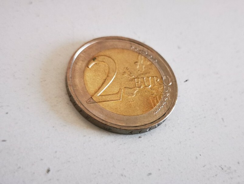 2 Euro Half Border ERROR