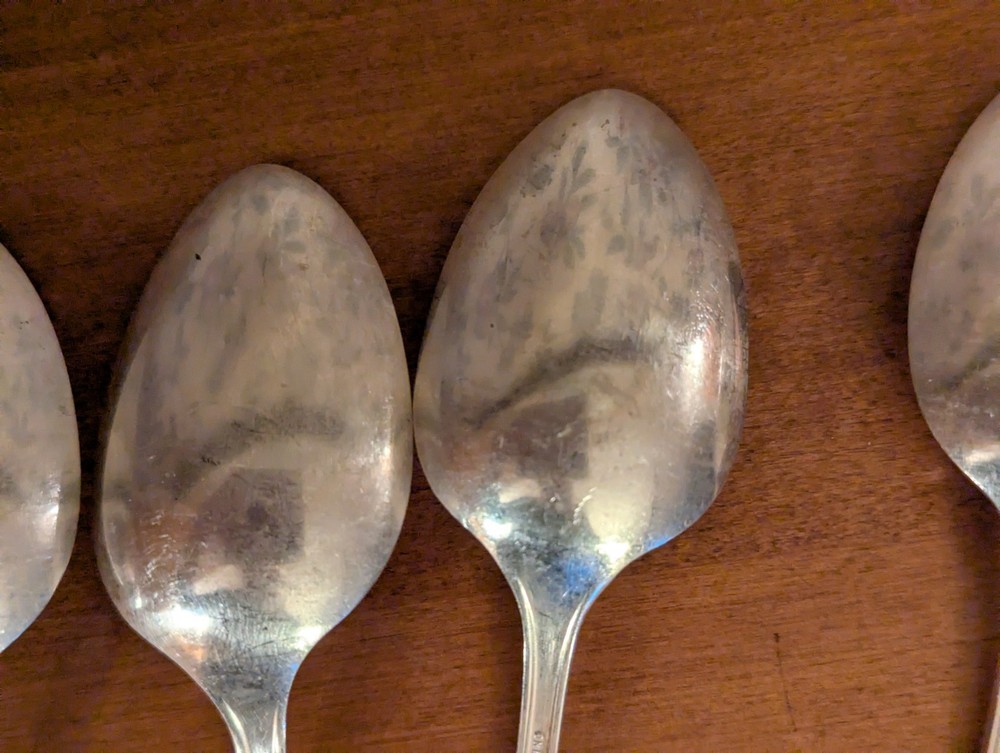6-VINTAGE ONEIDA CLARION SILVERPLATE TABLESPOON/SERVING SPOONS 8"