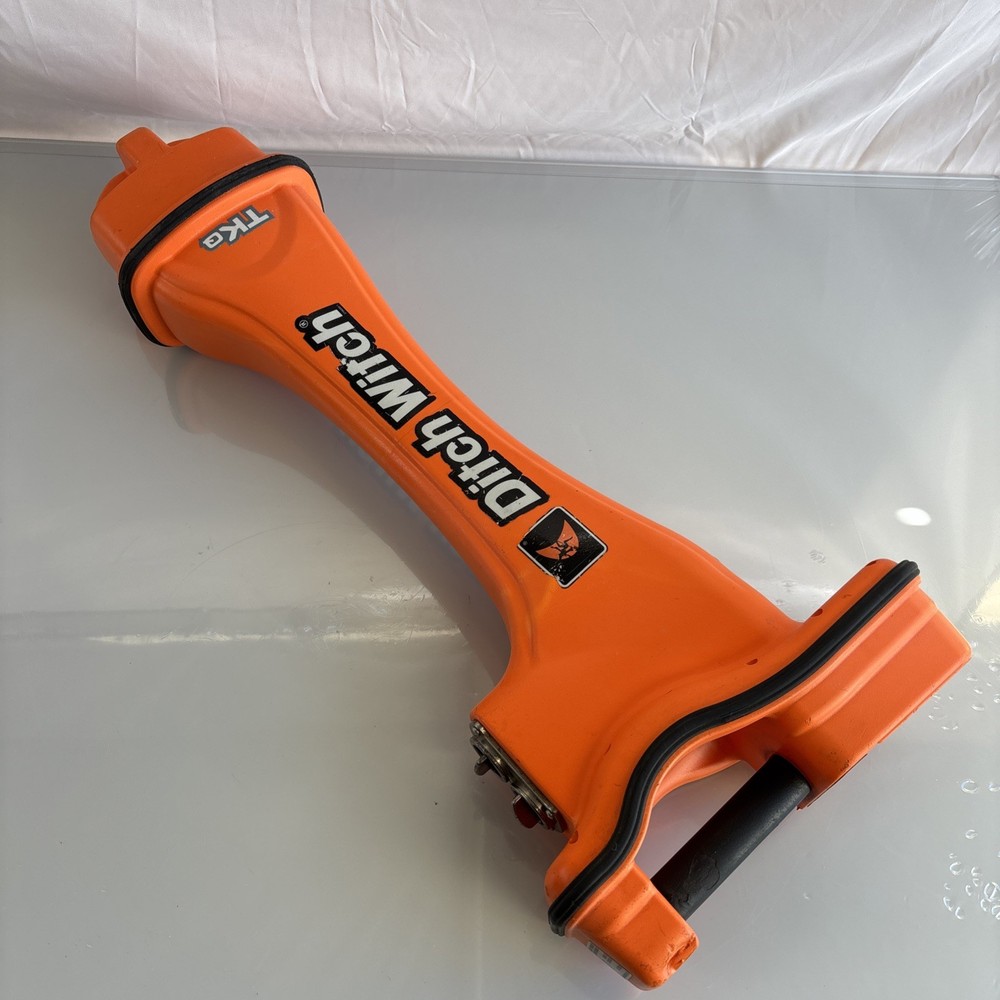 Ditch Witch Subsite TKQ Cable Pipe Utility Locator Utiliguard Dynatel