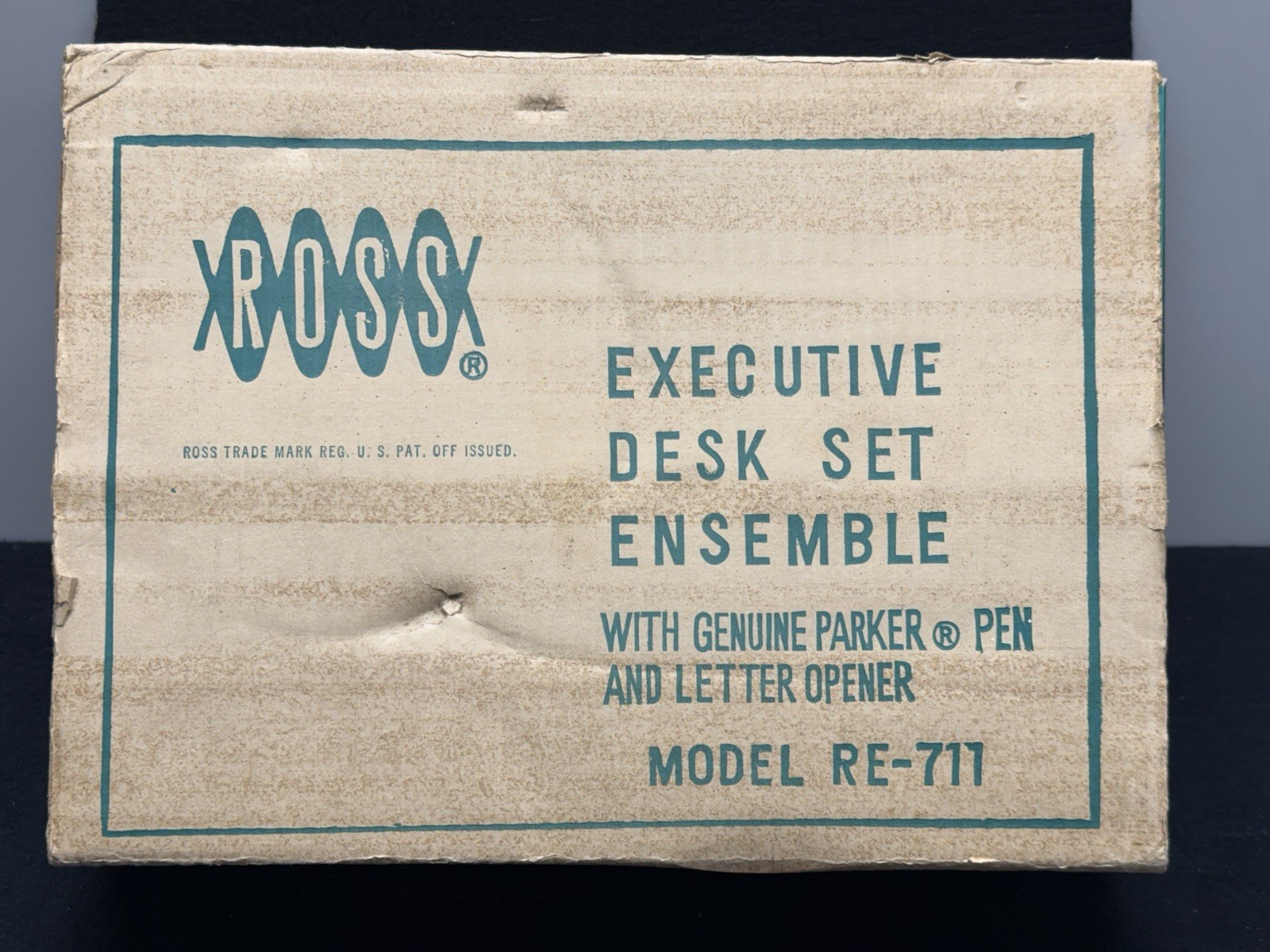 1960s Ross RE-711 Executive Desk Set w/ 8 Transistor Radio Complete Working