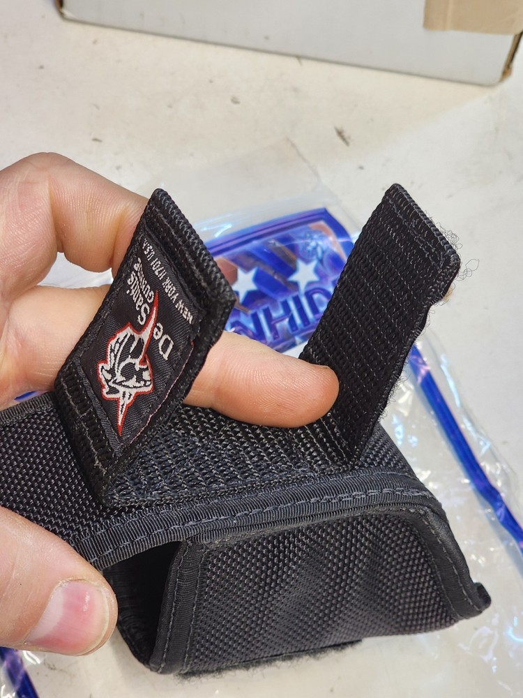 De Santis Illuminatir Holder Loop Black Nylon