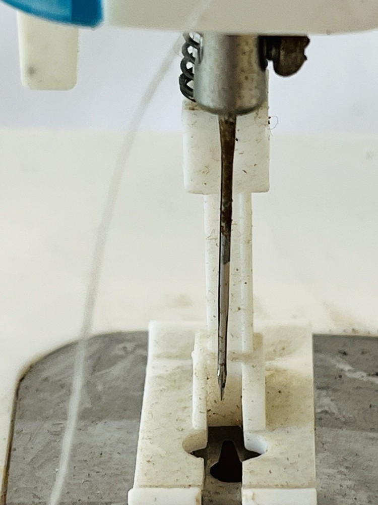 Vintage Singer Sewing Machine Child's Plastic Toy - Needs Work