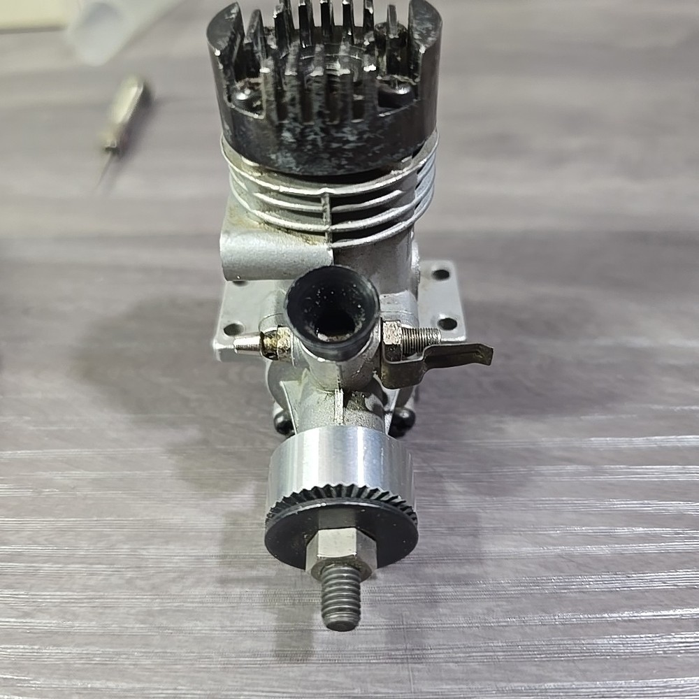 Fuji Model Gas Engine 099sr