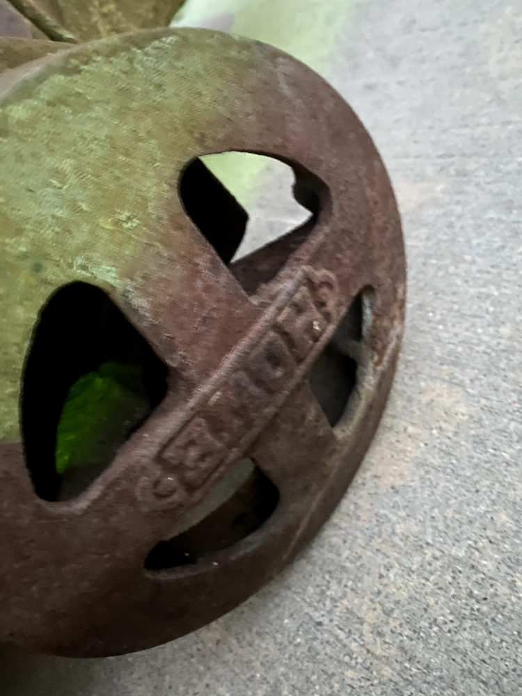 Vintage Howe Platform Scale Spinks Scale Co Antique General Store