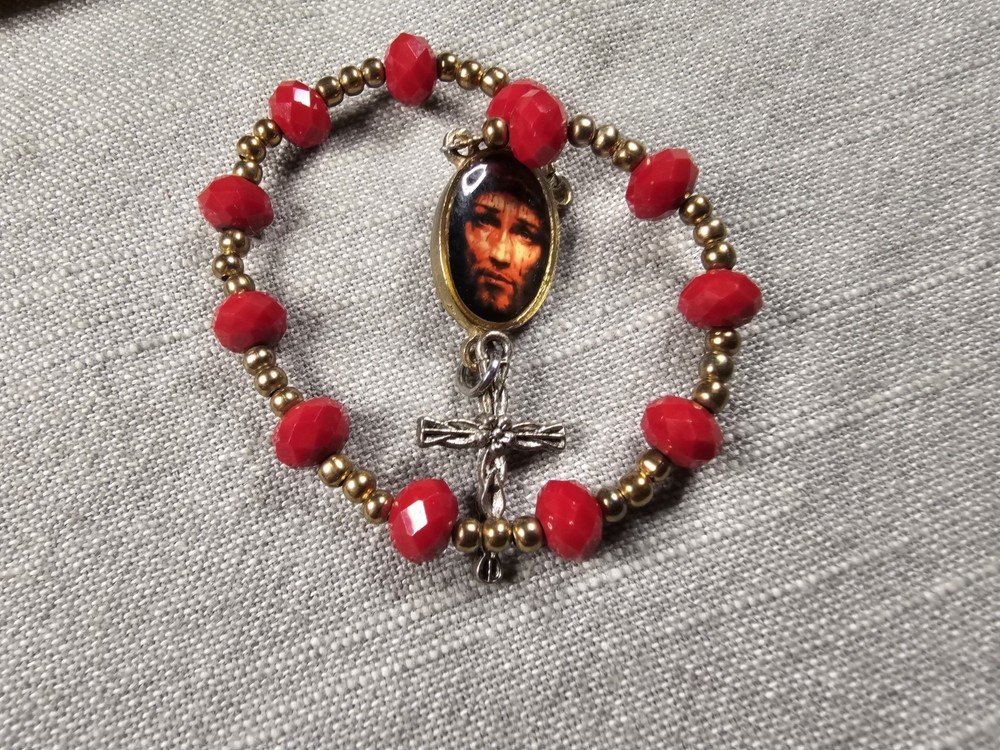Beautiful Rosary Chaplet Face Of Christ Red Beads Christian Religious Gift C89