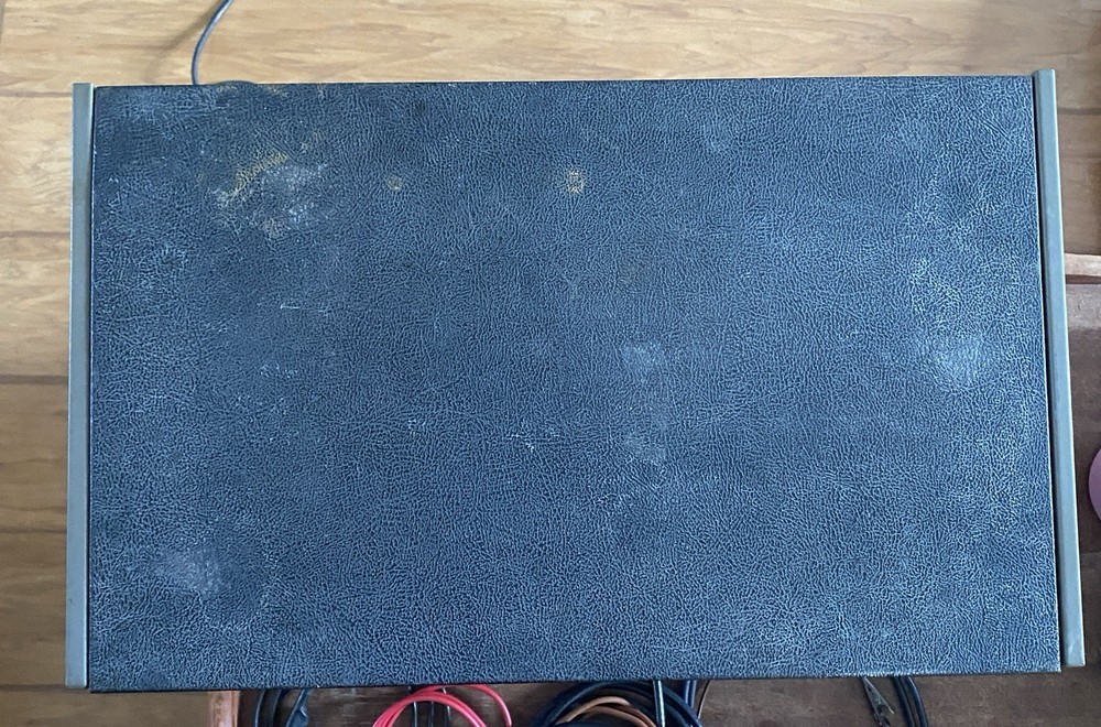 B&K Precision Model 415 Solid State Sweep/Marker Generator With Cords Untested