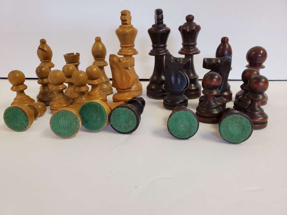 26 Chess Pieces Replacements Pieces With Out Box
