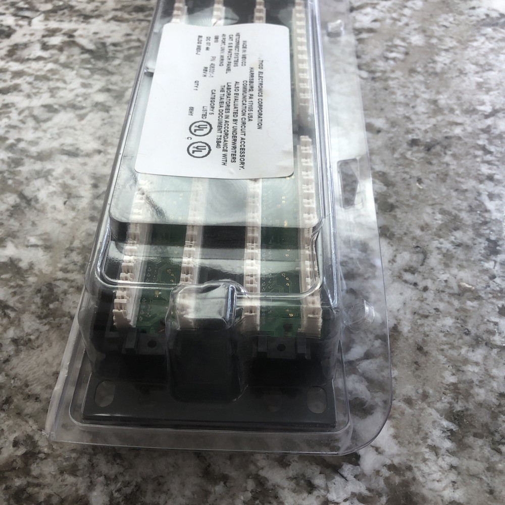 Genuine Tyco Electronics 406331-1 Netconnect Systems Cat 5e Patch Panel 48 Port