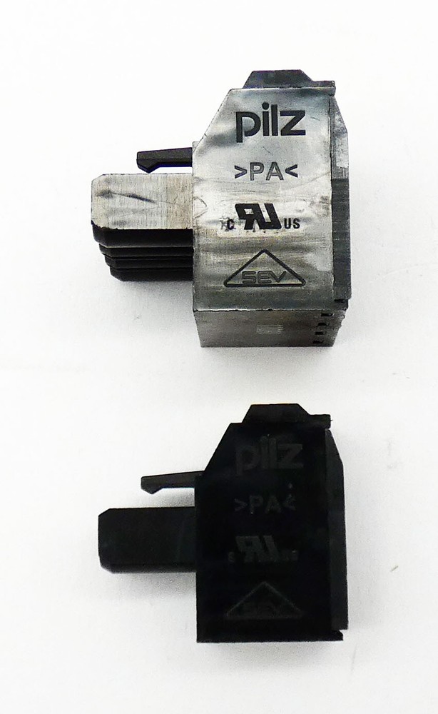 2x Pilz 751016 Set4 Spring Terminals Spring Loaded Clamp -Unused-