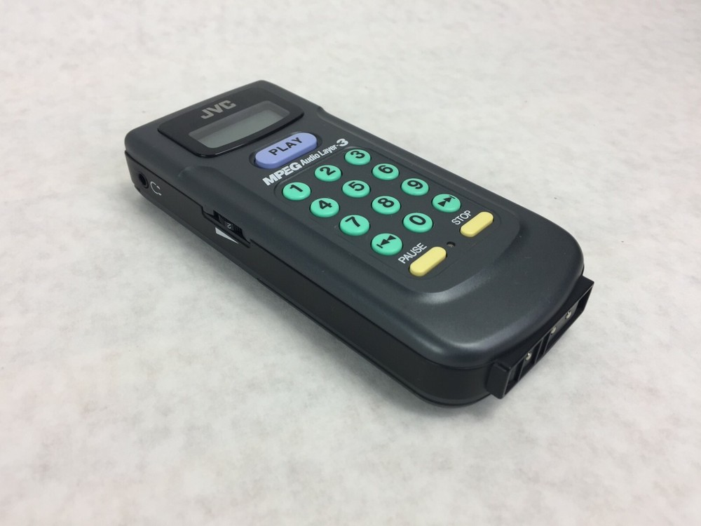 JVC XA-GP3BK Portable ROM Player MPEG Audio Layer-3
