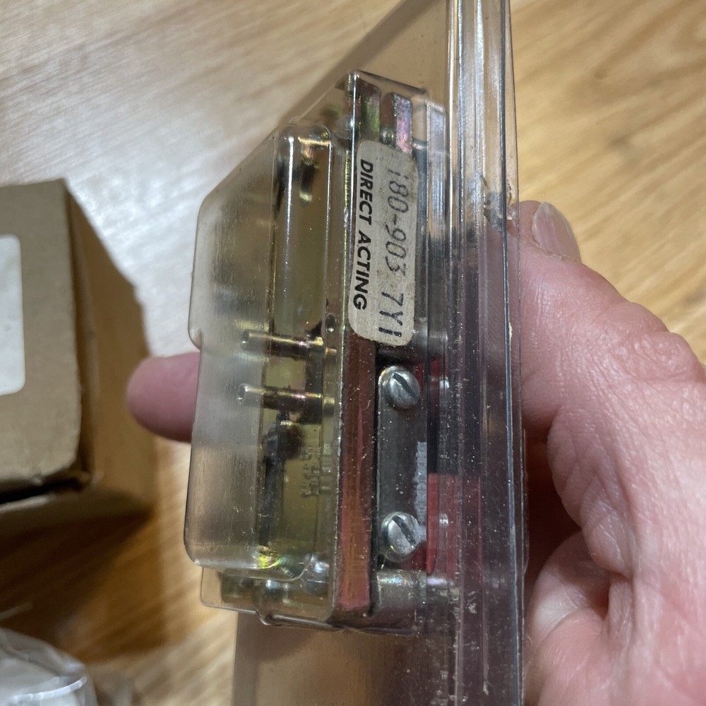 powers powerstar thermostat 180-903 7Y1 DA