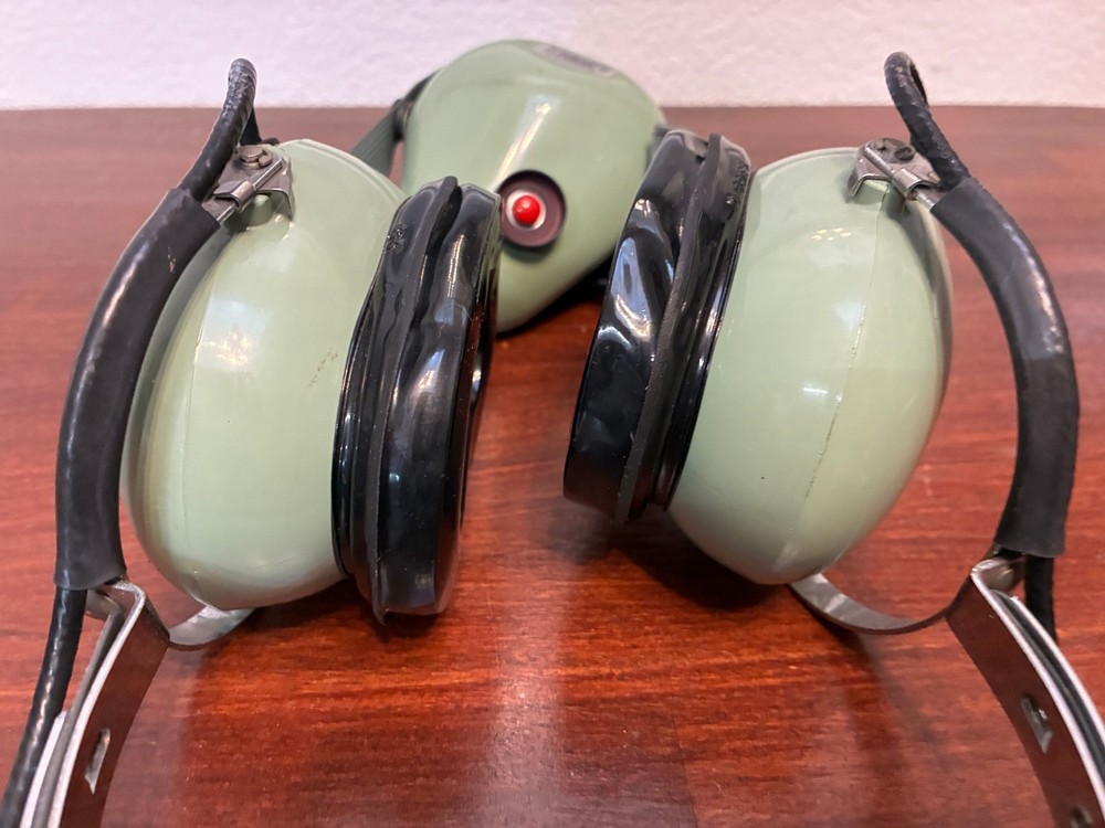 David Clark H5010 Aviation Headset - Untested
