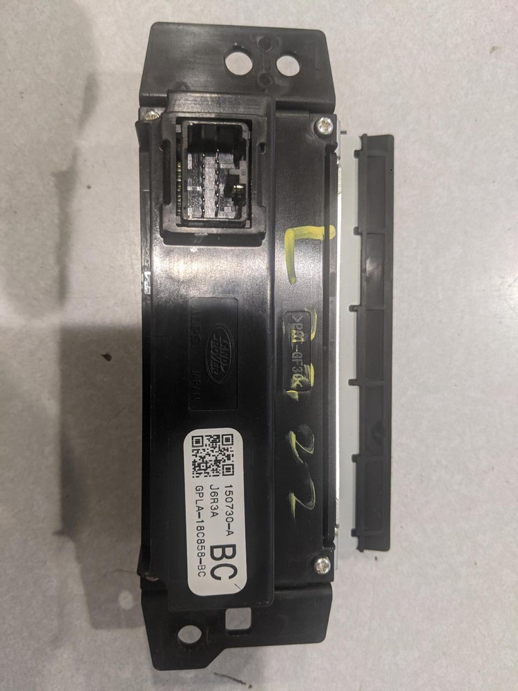 2016 RANGE ROVER Left Touch Screen Control Module ID# GPLA-18C858-BC