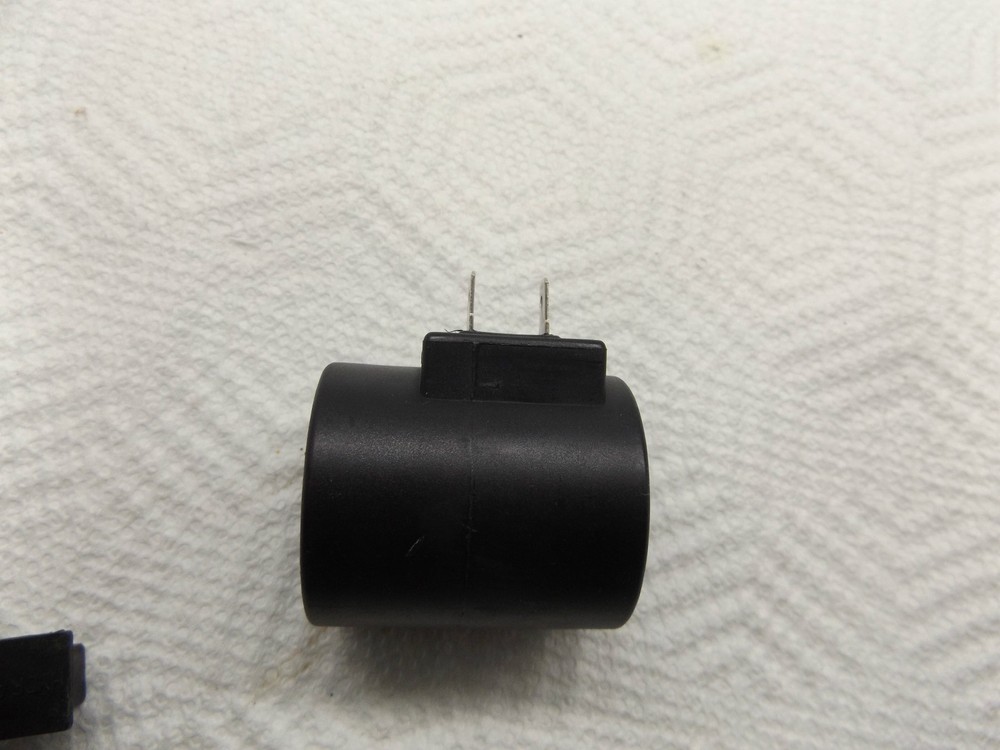 VOLVO CONTROL VALVE COIL 20929287