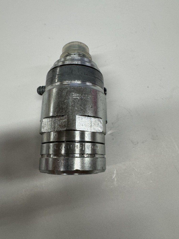 Faster AL202354 Hydraulic Quick Coupler for John Deere