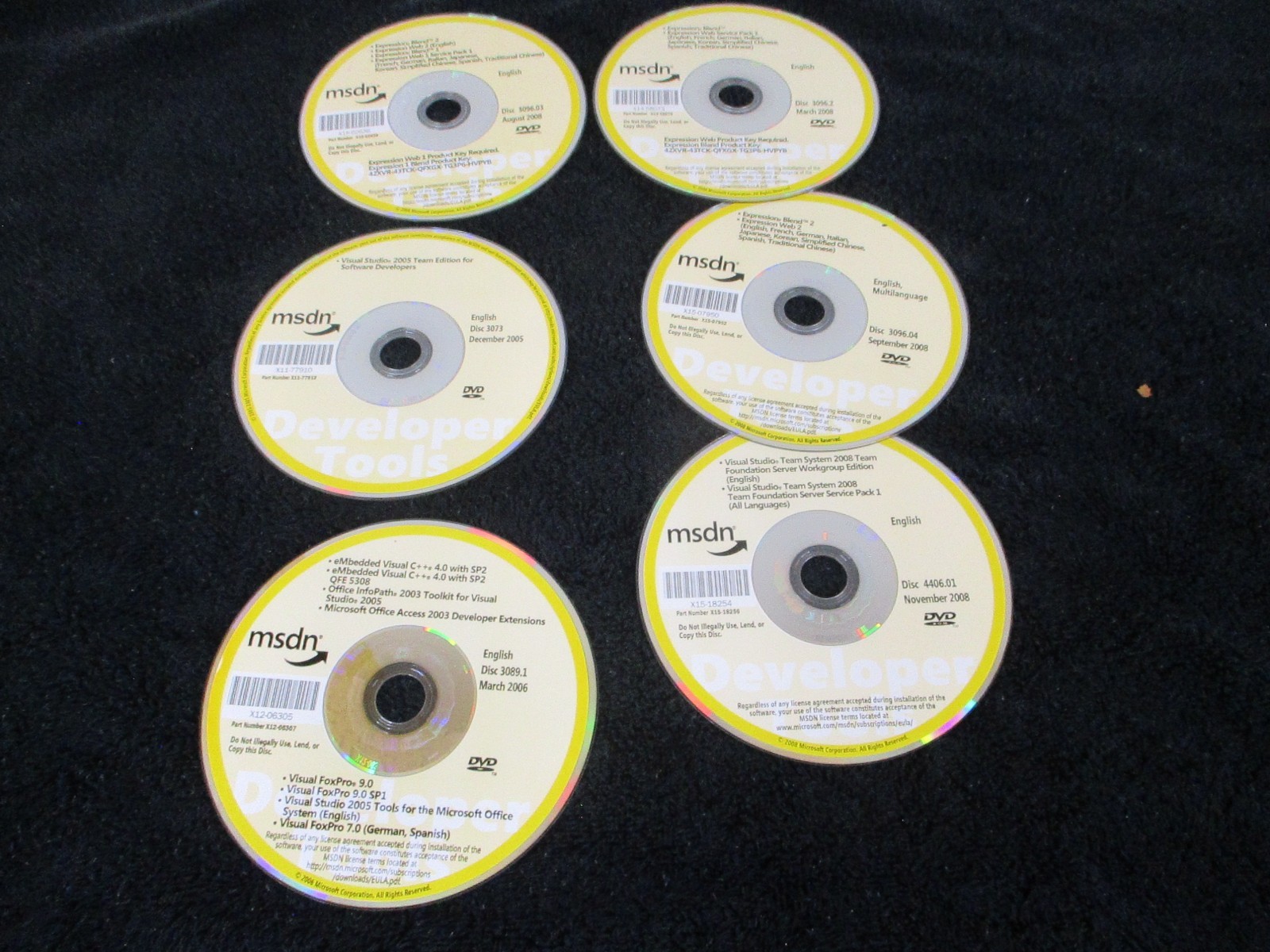 MICROSOFT MSDN Software Discs w/Storage Case Lot of 49