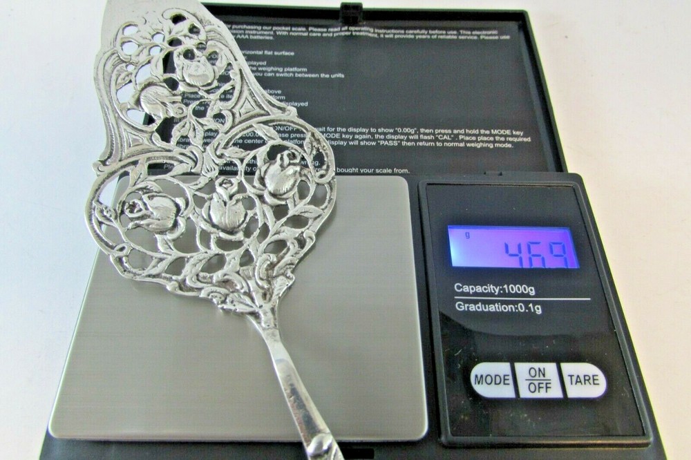 SOLID SILVER PIE SERVER CAKE SERVING 800Silver Rose Pattern Hazorfim Israel 1960