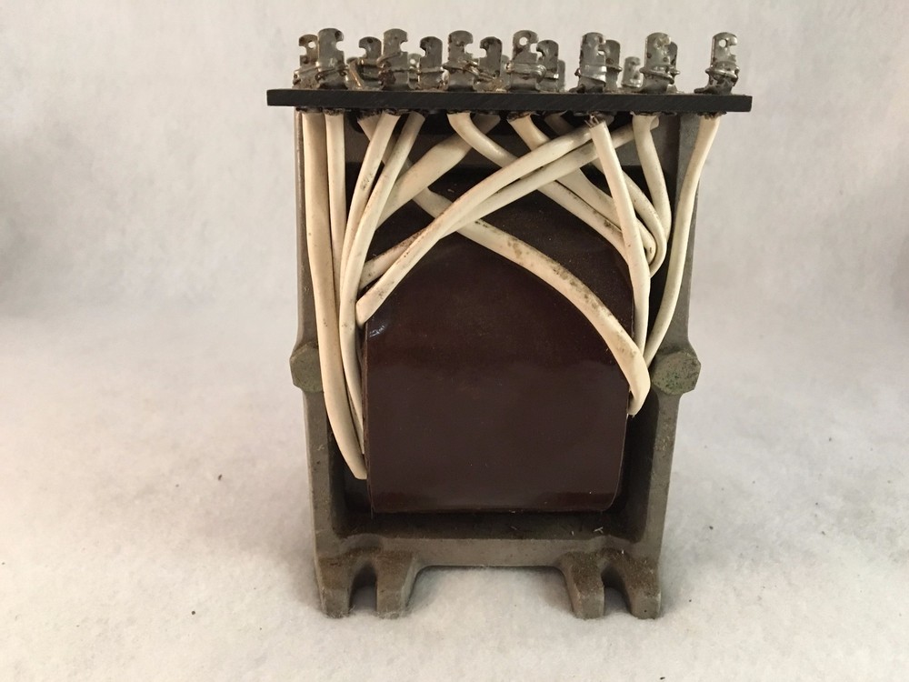 Vintage Amplifier Transformer 06854080
