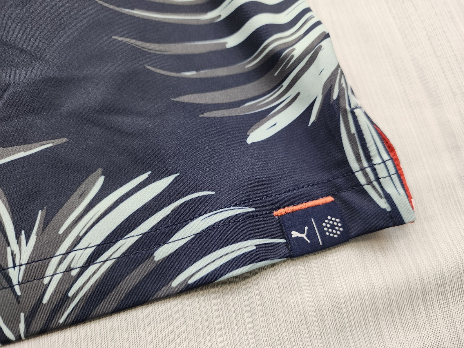 NEW Puma Golf MATTR Polo Shirt Mens Size Medium $80 Navy Floral Explosion