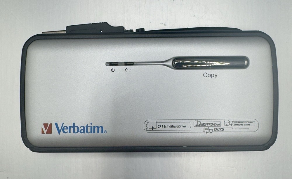 Verbatim Universal USB 2.0 Flash Memory Card Reader Plug & Play Compact