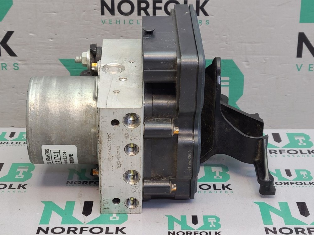 Tesla Model Yr ABS Pump Modulator Control Unit 1044745