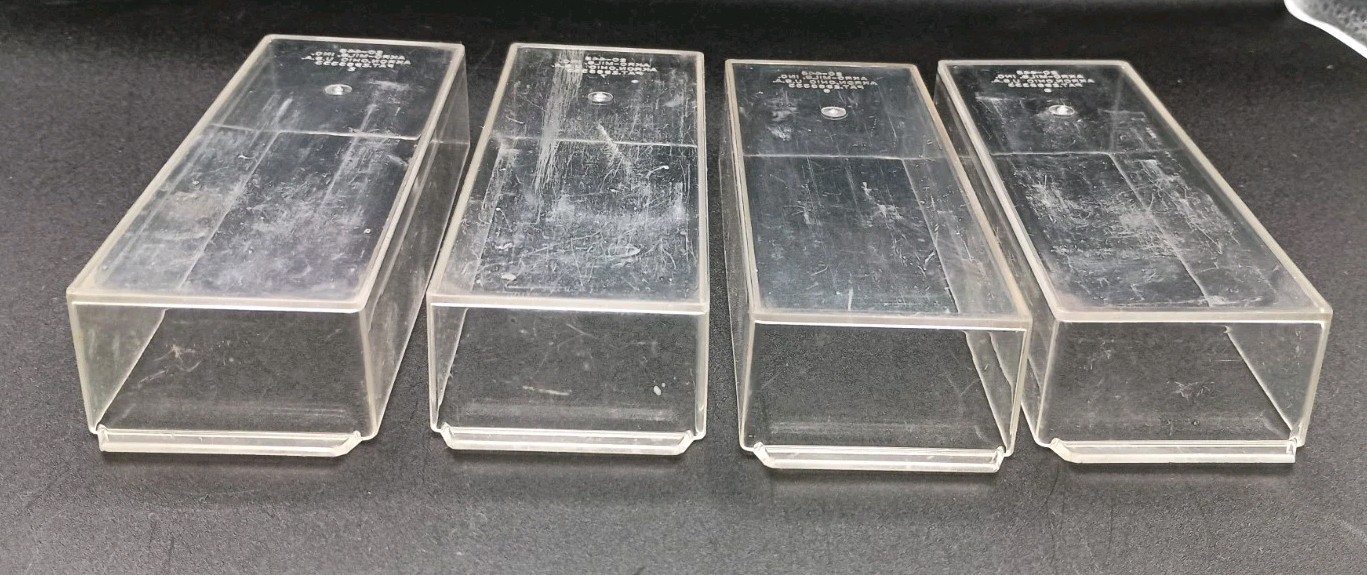 4 Hard Plastic Akro-Mills Replacement Drawers 20-445 Plastic Drawers